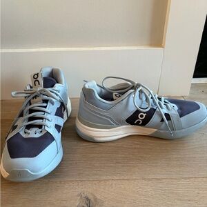 On Cloud THE ROGER Clubhouse Pro in Chambray Midnight - size 9.5